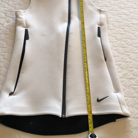 NIKE WOMEN  THERMA-FIT SPHERE OFF WHITE VEST 718910-151 sz XSmall, - Picture 7 of 9